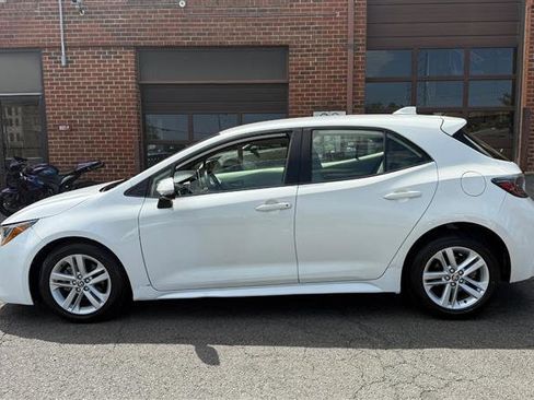 Used 2020 Toyota Corolla SE w/ Carpet Mat Package image 18