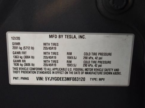 Used 2021 Tesla Model Y Long Range AWD/4WD image 45