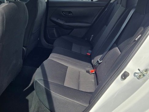Used 2024 Nissan Sentra SV FWD image 16