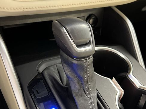 Used 2023 Toyota Highlander XLE image 22