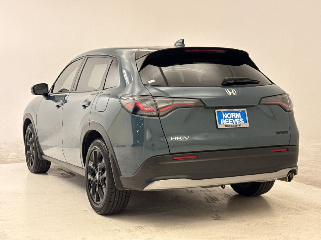 Certified 2024 Honda HR-V Sport image 7