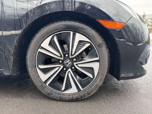 Used 2018 Honda Civic EX-T image 8