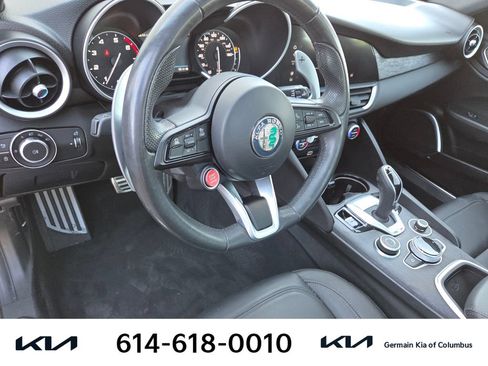 Used 2022 Alfa Romeo Giulia Sprint AWD/4WD image 18