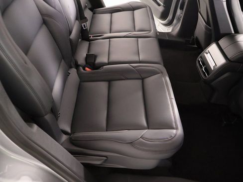 New 2026 Lincoln Nautilus Premier AWD/4WD image 14