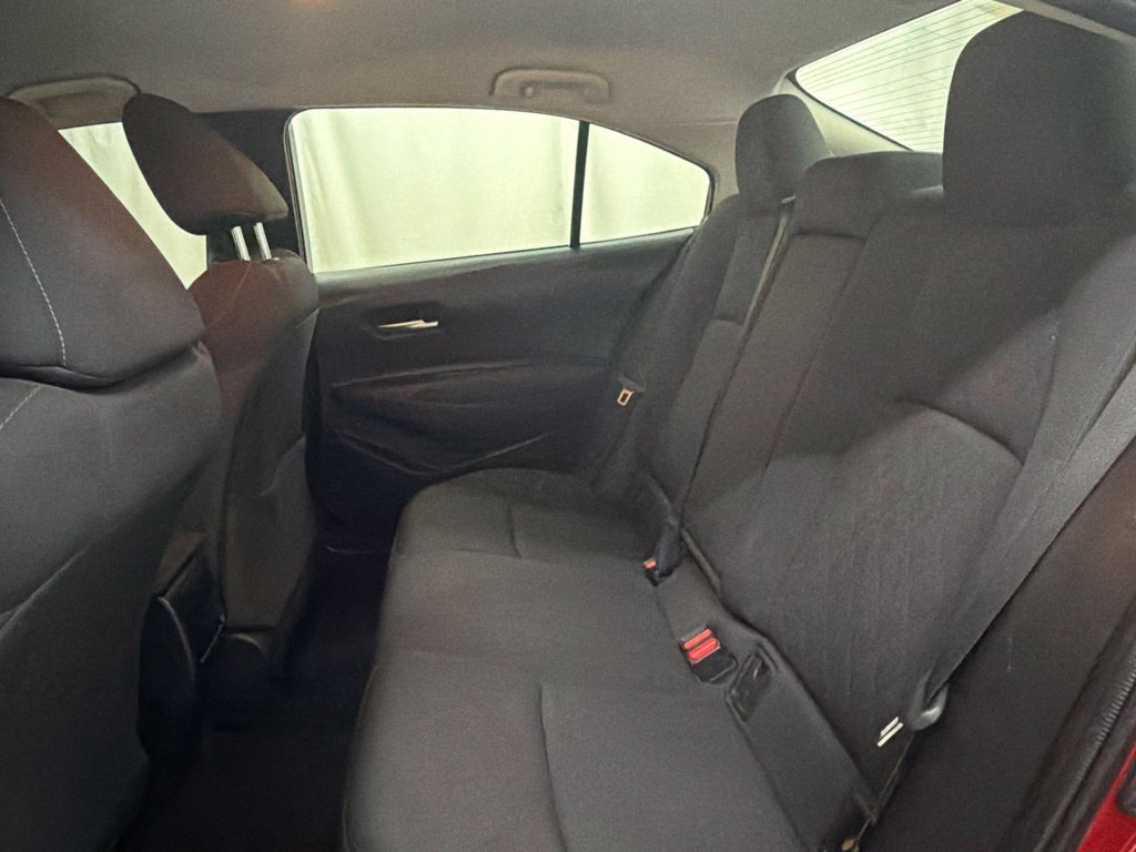 Used 2020 Toyota Corolla LE FWD image 21