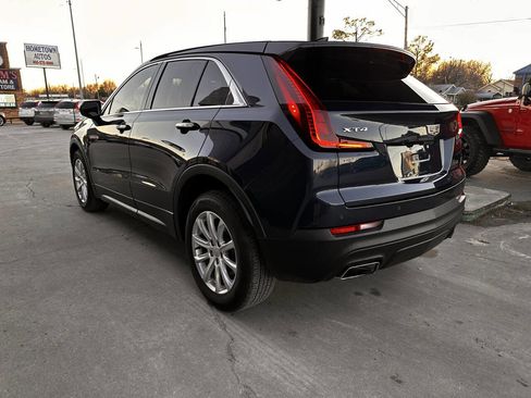 Used 2020 Cadillac XT4 Luxury w/ Cold Weather Package image 6