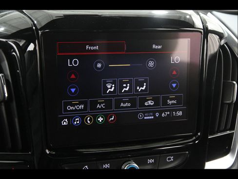 Certified 2023 Chevrolet Traverse LT FWD image 12