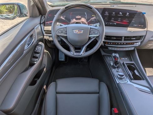 New 2026 Cadillac CT5 V image 14