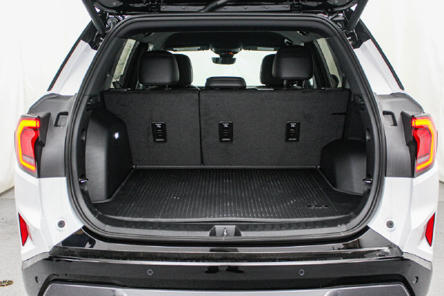New 2027 GMC Terrain AT4 w/ Convenience Package III AWD/4WD image 10