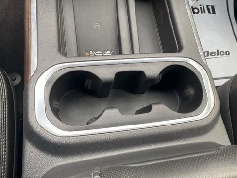 Used 2019 Chevrolet Silverado 1500 High Country w/ Technology Package image 25