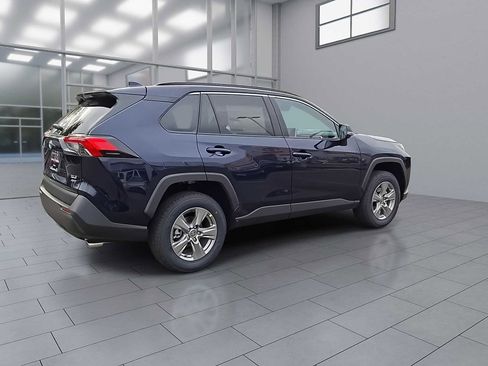 New 2025 Toyota RAV4 XLE image 7