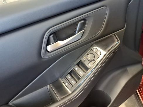 Used 2026 Nissan Rogue SV w/ Cold Weather Package image 11