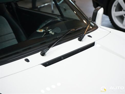 Used 1987 Porsche 911 Carrera RWD image 5