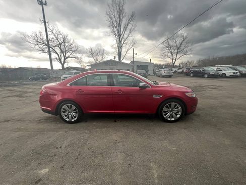 Used 2012 Ford Taurus Limited FWD image 4