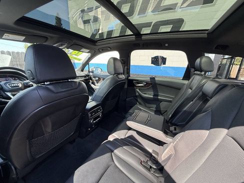 Used 2018 Audi Q7 3.0T Prestige AWD/4WD image 16
