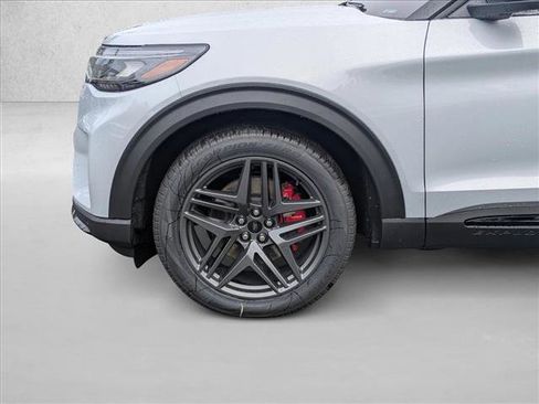 New 2026 Ford Explorer ST w/ Sun And Sound Package image 10