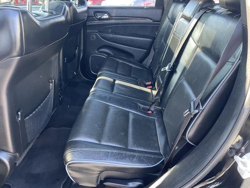 Used 2019 Jeep Grand Cherokee Overland image 6