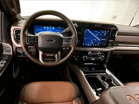 Used 2025 Ford F350 King Ranch image 5