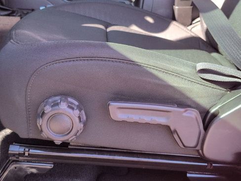 Used 2020 Jeep Wrangler Unlimited Sport S image 14