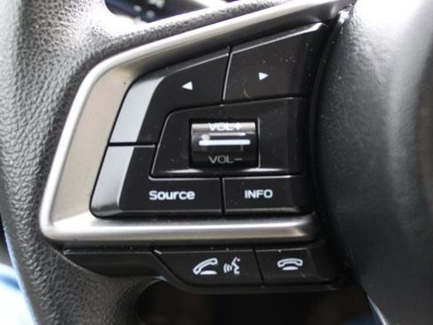 Used 2018 Subaru Impreza 2.0i image 17