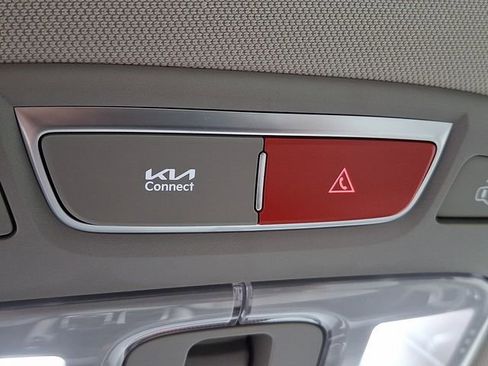 Used 2024 Kia Telluride S w/ S Sunroof Package image 28