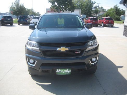 Used 2018 Chevrolet Colorado Z71 image 3