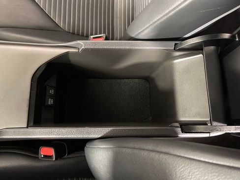 Certified 2023 Toyota Camry SE image 24