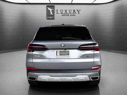 Used 2024 BMW X5 sDrive40i RWD image 7
