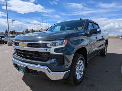 Used 2025 Chevrolet Silverado 1500 LT image 7