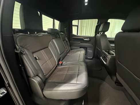 Certified 2026 Chevrolet Silverado 1500 High Country w/ Midnight Edition AWD/4WD image 24