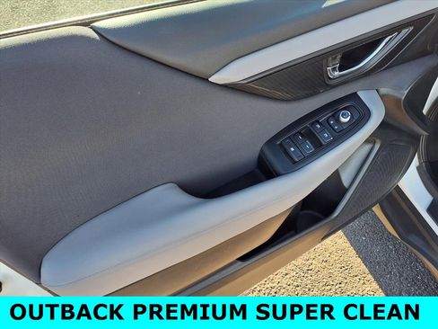 Used 2024 Subaru Outback Premium image 10