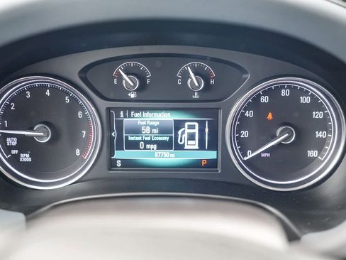 Used 2018 Buick Enclave Essence image 22