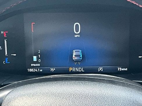 Used 2025 Ford Escape ST-Line image 18