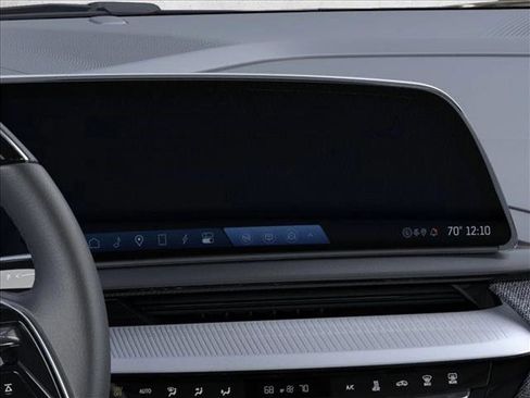 New 2026 Cadillac Optiq Luxury 1 image 20