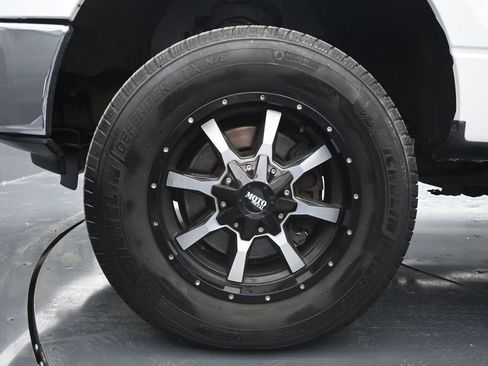 Used 2012 Ford F150 XLT w/ XLT Chrome Pkg AWD/4WD image 23