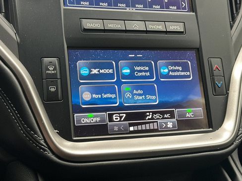 Used 2025 Subaru Outback AWD/4WD image 25