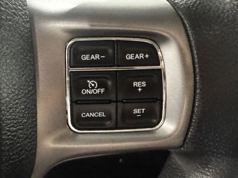 Used 2023 RAM 1500 Classic SLT w/ Protection Group AWD/4WD image 6