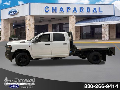 Used 2025 RAM 3500 Tradesman AWD/4WD image 3