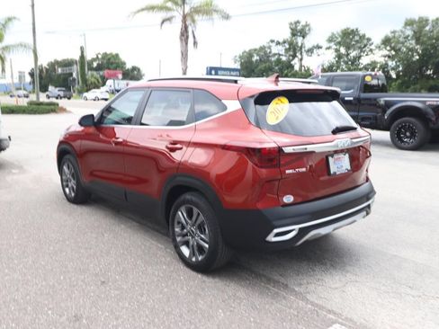 Used 2023 Kia Seltos S FWD image 8