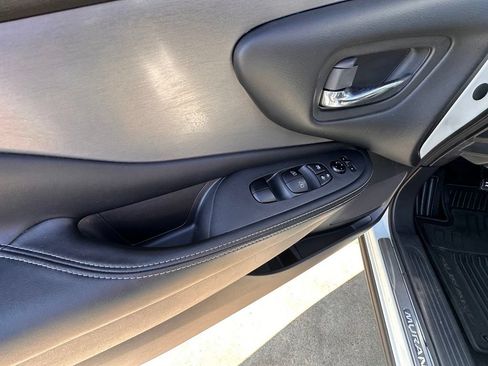 Certified 2023 Nissan Murano SV w/ SV Midnight Edition Package FWD image 16
