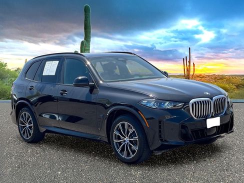Used 2026 BMW X5 sDrive40i w/ M Sport Package RWD image 7