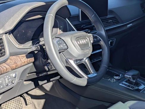 Used 2018 Audi Q5 Prestige w/ Prestige Package image 7