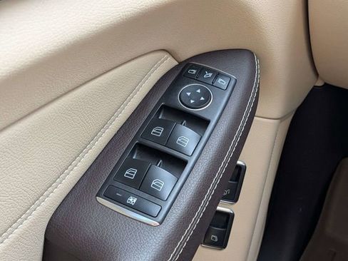 Used 2019 Mercedes-Benz GLS 450 4MATIC image 18