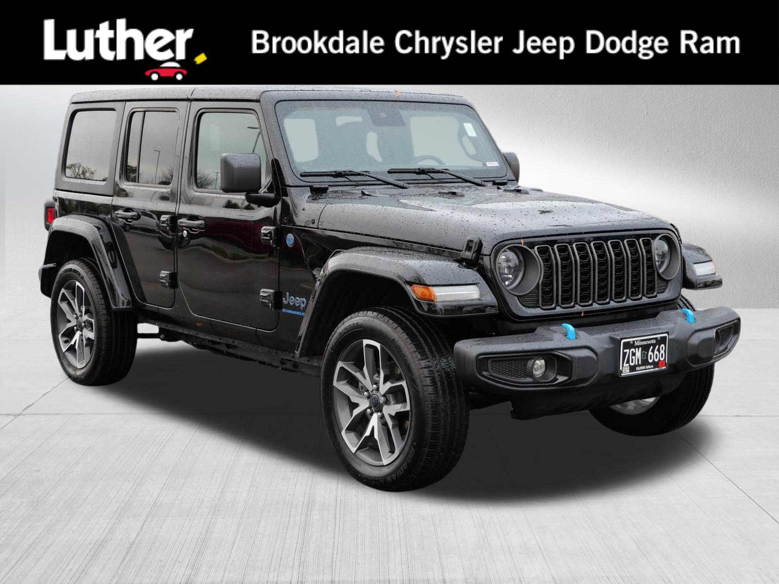 Used 2024 Jeep Wrangler Unlimited w/ Convenience Group AWD/4WD image 1