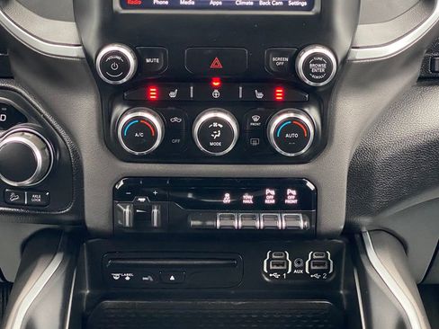 Used 2019 RAM 1500 Big Horn image 26