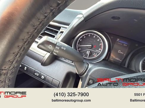Used 2018 Toyota Camry SE FWD image 36