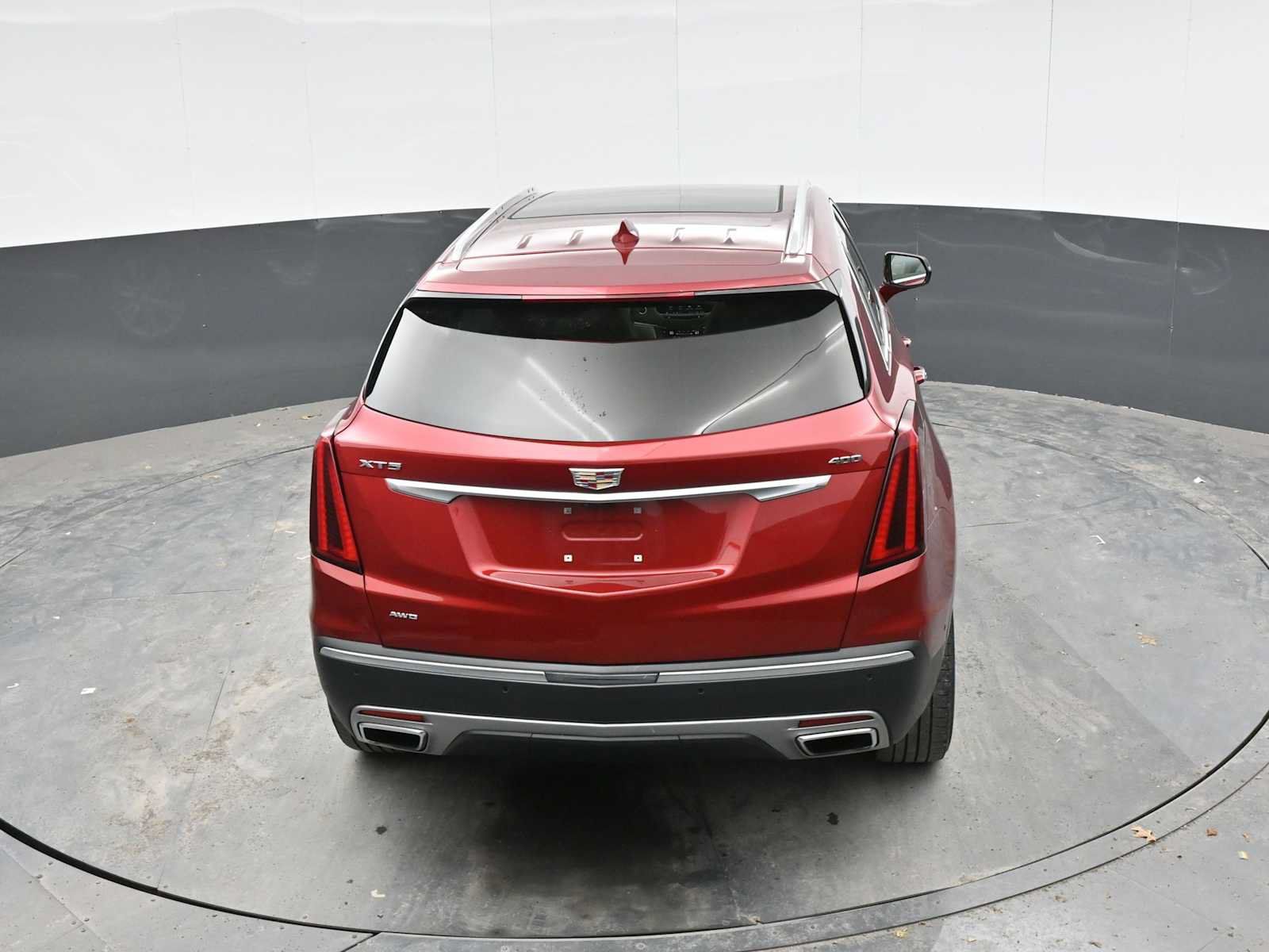 Used 2024 Cadillac XT5 Premium Luxury w/ Technology Package AWD/4WD image 22