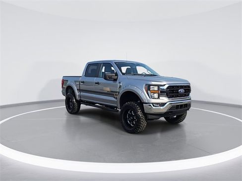 Used 2023 Ford F150 XLT image 2