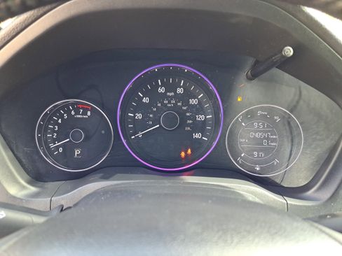 Used 2019 Honda HR-V Sport image 13