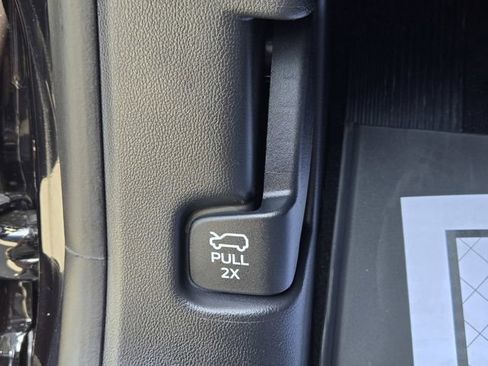 New 2026 Ford Explorer Active w/ Active Comfort Package RWD image 19
